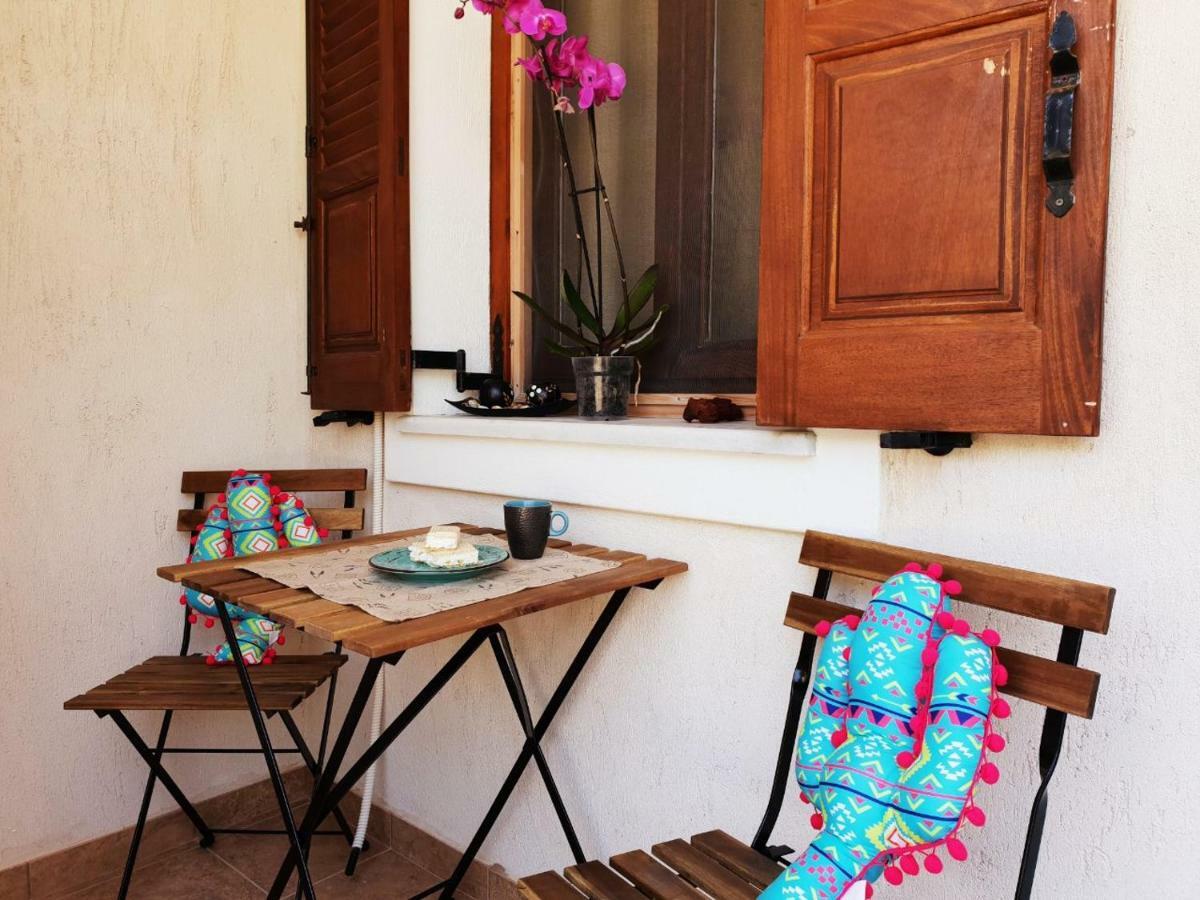 Villa Perissa Thira Екстер'єр фото